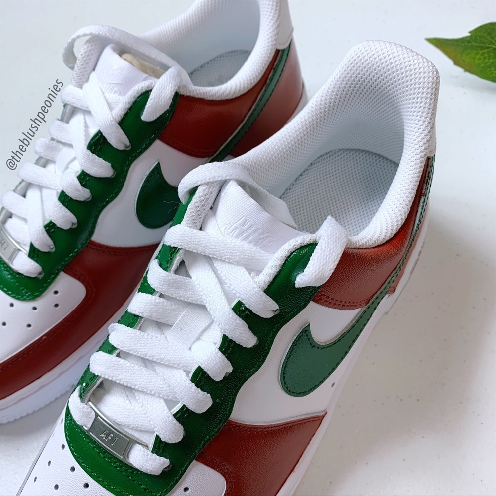 Nike Custom Air Force 1 NWT - Picture 12 of 14